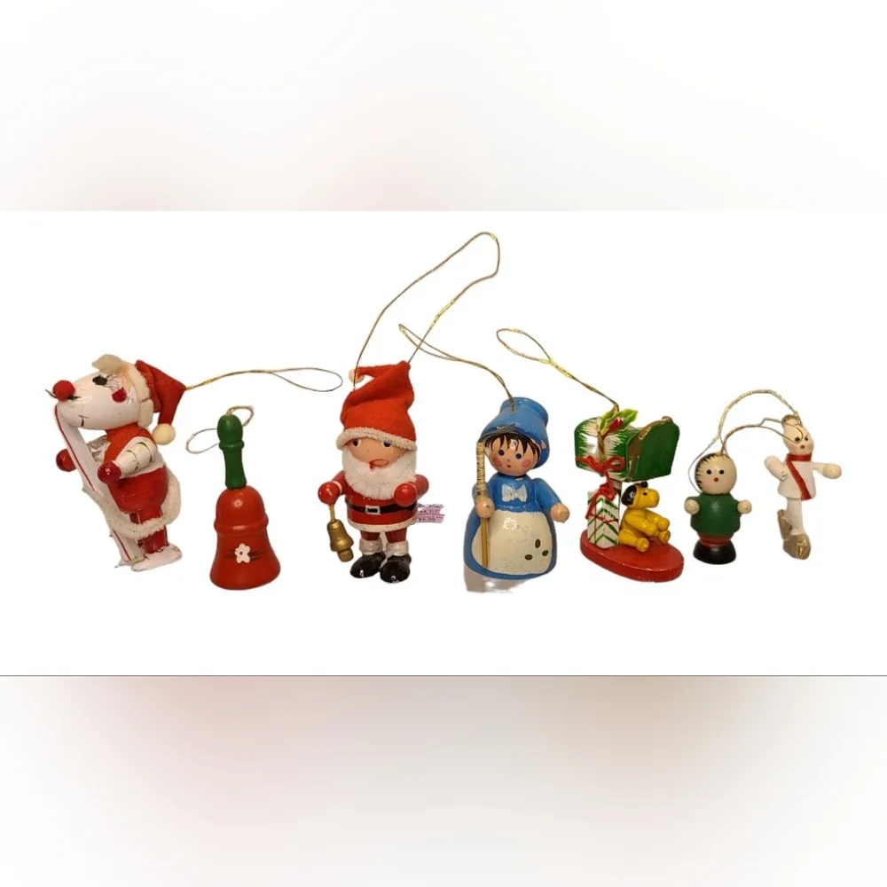 Vintage Christmas Tree Wooden Ornaments 2.5 